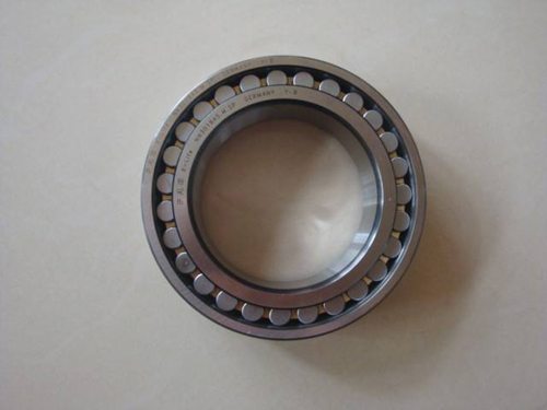 Easy-maintainable polyamide cage bearing 6205/C3